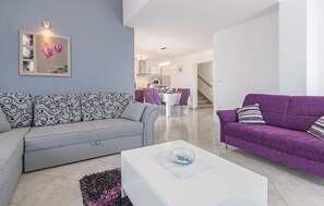 تلفزيون، مشغل دي في دي، ستيريو