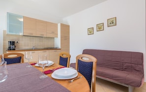 Dining - 2 bedroom lovely apartment in Porec (Porec)