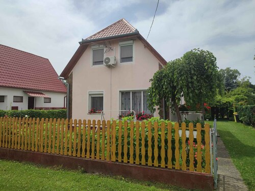 Holiday apartment only 300m from the beach at Lake Balaton