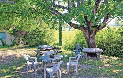 Amazing home in La Begude-De-Mazenc