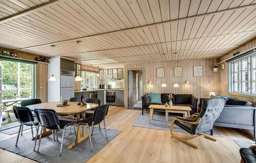 Amazing home in Ansager with WiFi