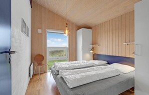 3 عدّة غرف نوم وسرير سفر وواي فاي مجانًا