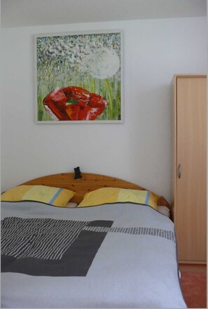 1 bedroom, travel cot, WiFi, bed sheets - Baltic Sea Bungalow Stolteraa - Object 33398 - Bungalow 109 (Rostock)