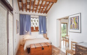 3 Schlafzimmer, Reisekinderbett, kostenloses WLAN