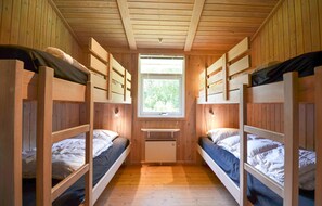 4 quartos, berço de viagem, Wi-Fi de cortesia