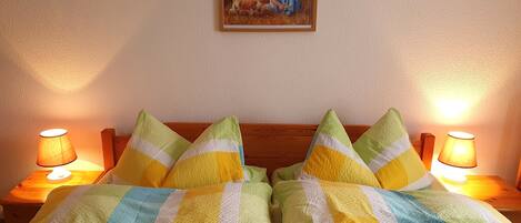 2 bedrooms, travel crib, WiFi, bed sheets