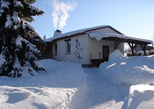 Immagine non classificata, 1 di 32, pulsante