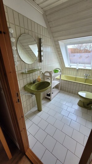 Uklassifisert bilde, 5 av 8, knapp