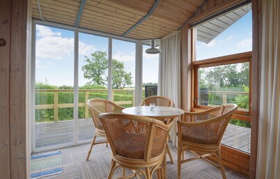 Nice home in Hejls with WiFi