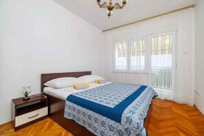 4 bedrooms, WiFi