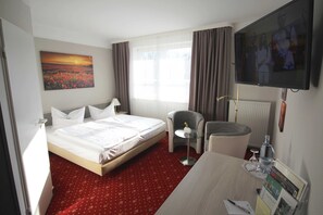 1 bedroom, travel crib, WiFi, bed sheets