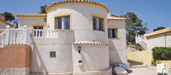 Gorgeous home in Castalla with WiFi