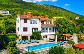 beach - Stunning apartment in Labin with swimming pool (Labin)
