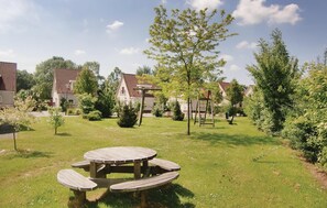 Outdoor dining - Porta Isola - Villa Water 105 (Stevensweert)