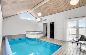 Piscina coberta 