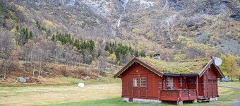 Awesome home in Rauland with kitchen