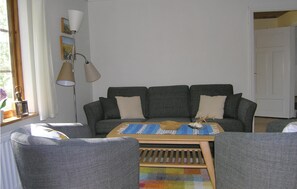 Fireplace, DVD player