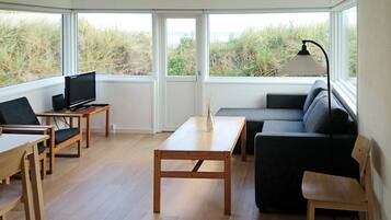 Téléviseur, foyer, lecteur de DVD