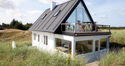 Lovely home in Strandby with WiFi