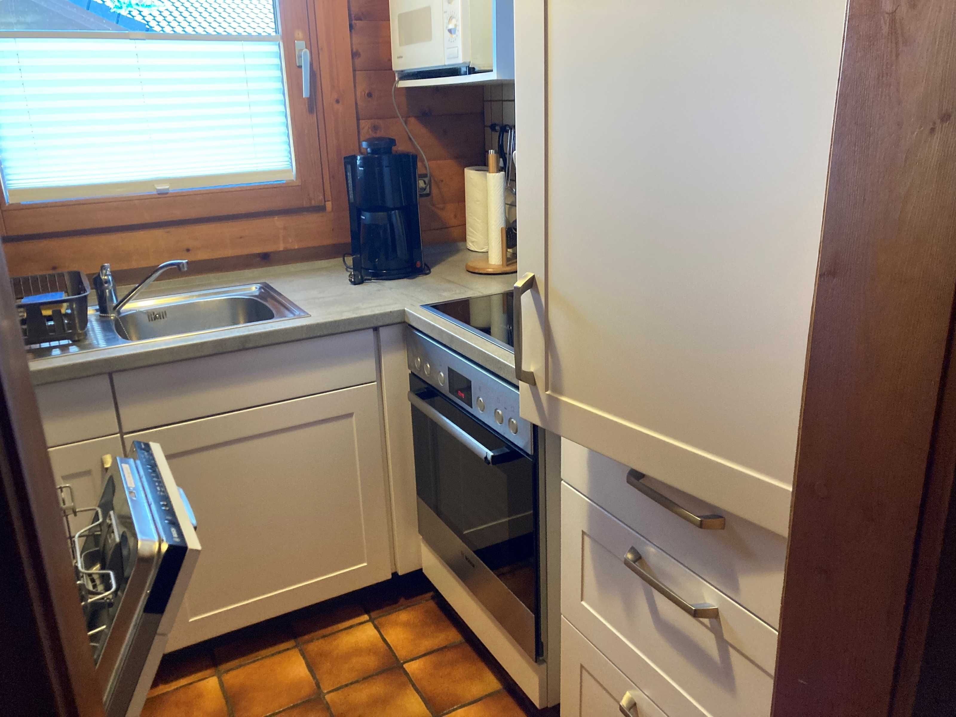 Fridge, oven, dishwasher, high chair
