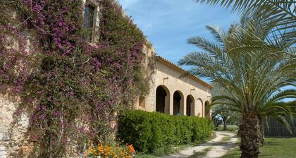 Lovely home in Porreres