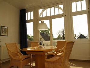 Imagen sin descripción, 2 de 14, botón