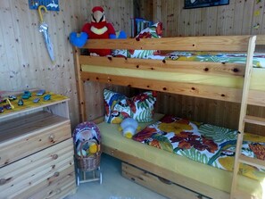 2 Schlafzimmer, Bügeleisen/Bügelbrett, Reisekinderbett, WLAN