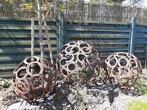 صورة غير مصنفة، 3 من 12، زرّ