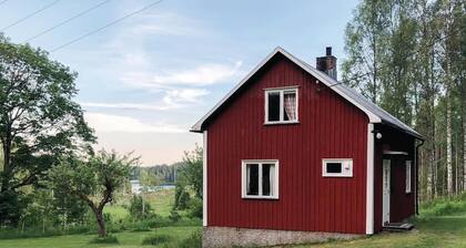 Cozy home in årjäng with WiFi