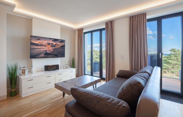 Fernseher