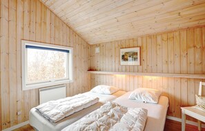 4 bedrooms, free WiFi
