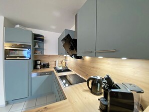 Kühlschrank, Ofen, Geschirrspüler, Gefrierschrank