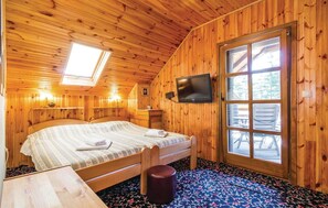 3 chambres, coffre-fort, lit de bébé portatif, accès au Wi-Fi (inclus)