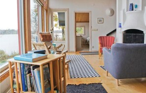 Interior - Beautiful home in Smålandsstenar (Smålandsstenar)