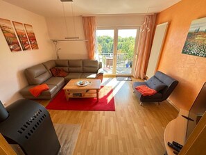 Unclassified image, 3 of 9, button - Vacation apartment Am Steigerwald (Erfurt)