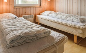 4 habitaciones, cuna de viaje y wifi gratis 
