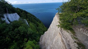 Luokittelematon kuva, 4 kautta 34, painike