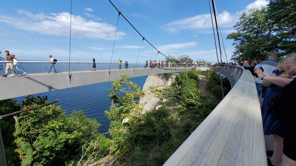 Luokittelematon kuva, 1 kautta 34, painike