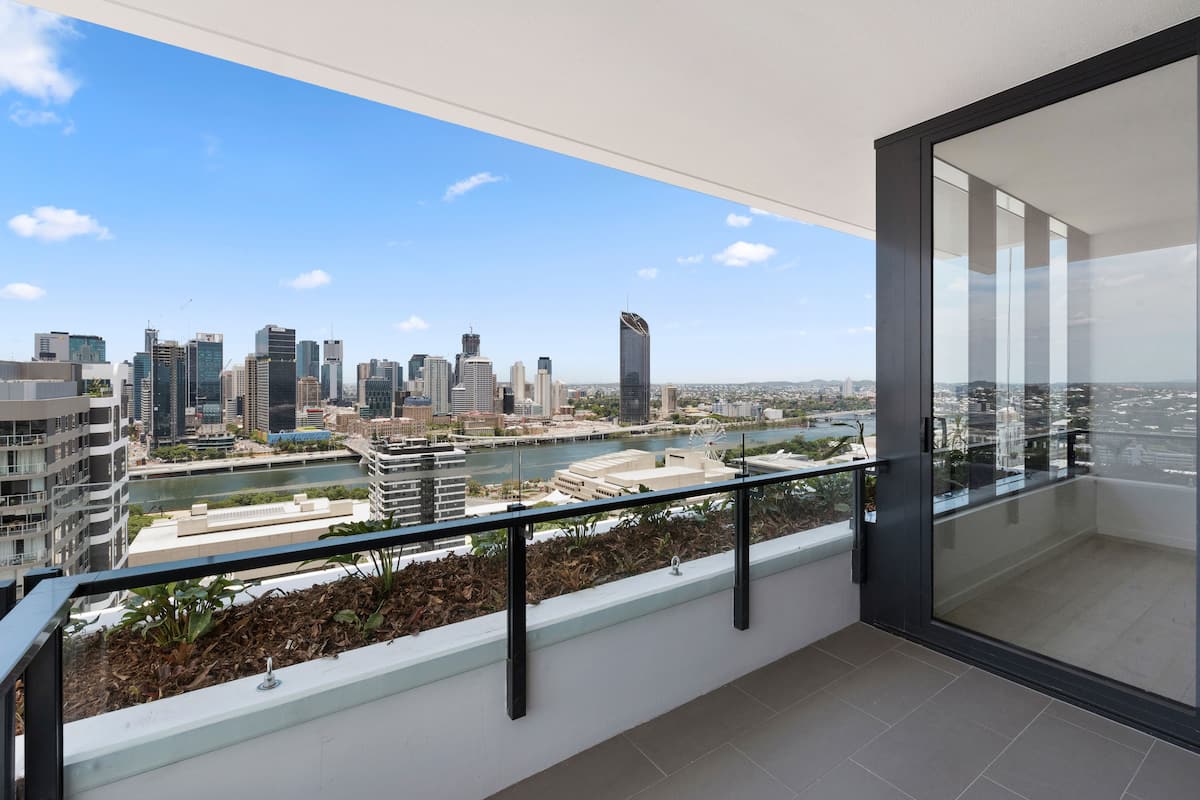 Appartement, 3 chambres, vue ville | Balcon