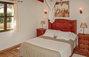 2 عدّة غرف نوم وواي فاي مجانًا وملاءات أسرّة