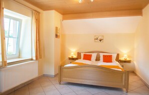 2 slaapkamers, reisbedje, gratis wifi