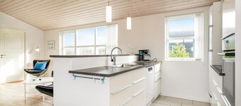 4 bedroom stunning home in Løkken