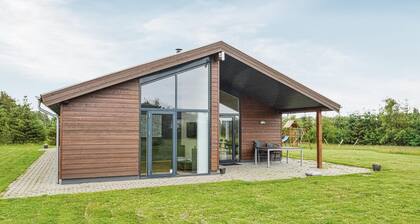 Schönes Haus mit 3 Schlafzimmern in Højslev