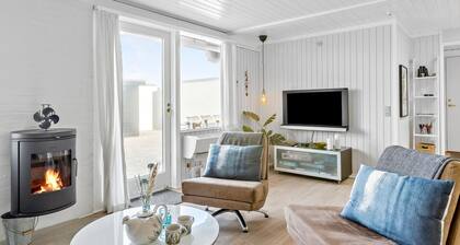 Awesome home in Pandrup