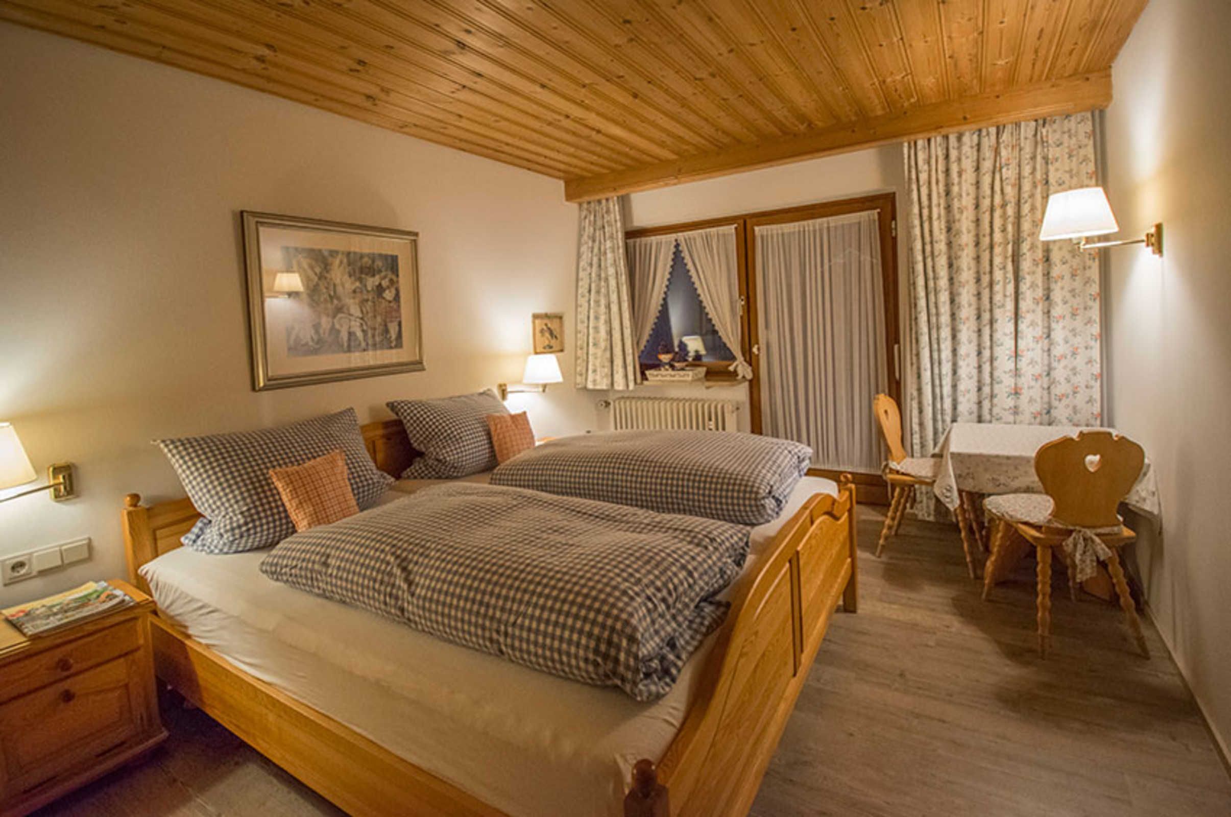1 Schlafzimmer, Reisekinderbett, WLAN, Bettwäsche