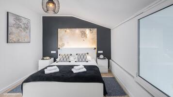 2 bedrooms, free WiFi, bed sheets