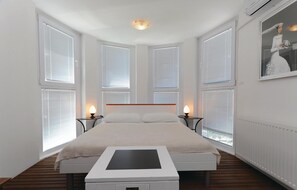 5 Schlafzimmer, Zimmersafe, Reisekinderbett, kostenloses WLAN