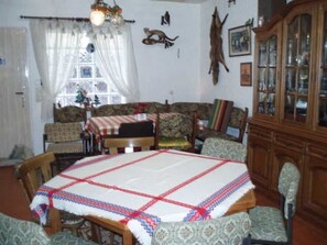 Uklassifisert bilde, 4 av 9, knapp