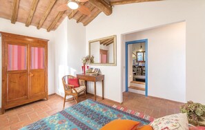 2 habitaciones, cuna de viaje y wifi gratis 