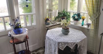 2 bedroom stunning home in Blidsberg